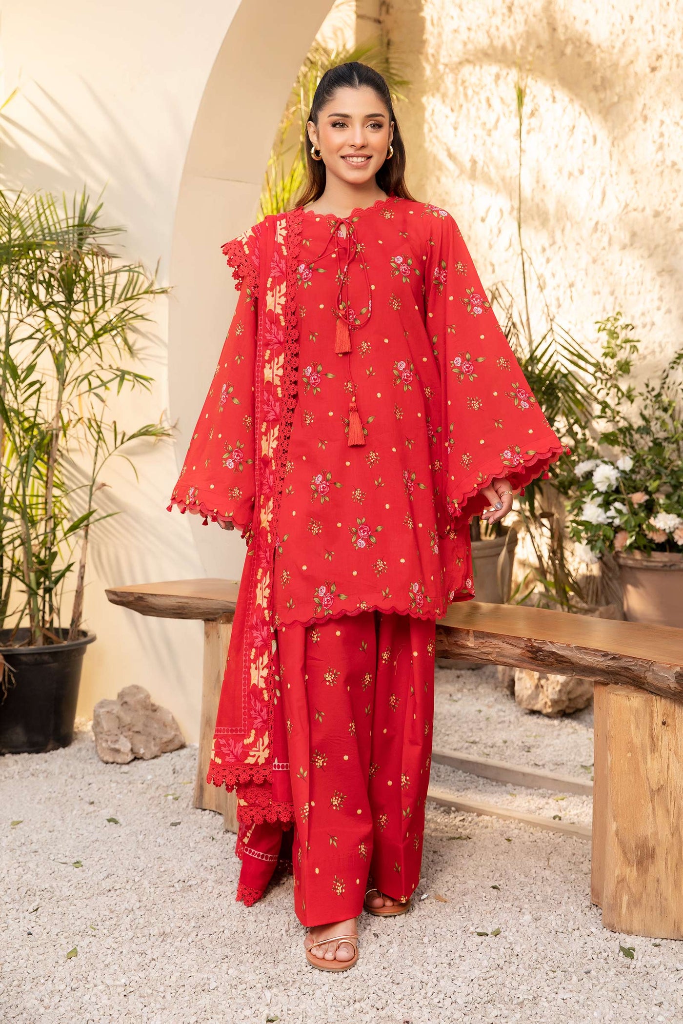 3 Pc Unstitched Printed Lawn Suit | MB-ELHV1-01