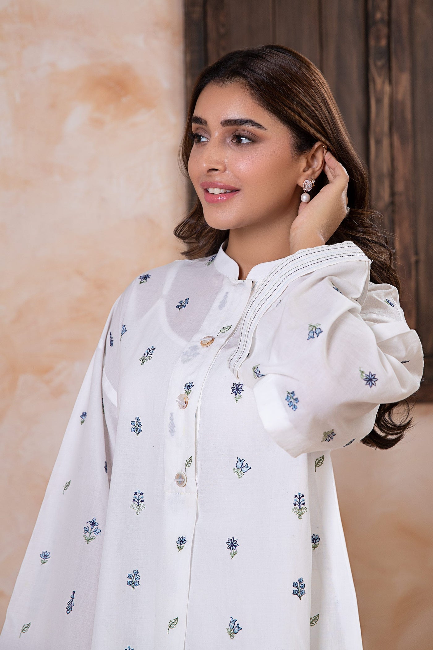 Embroidered Lawn Tunic | MB-EA24-19