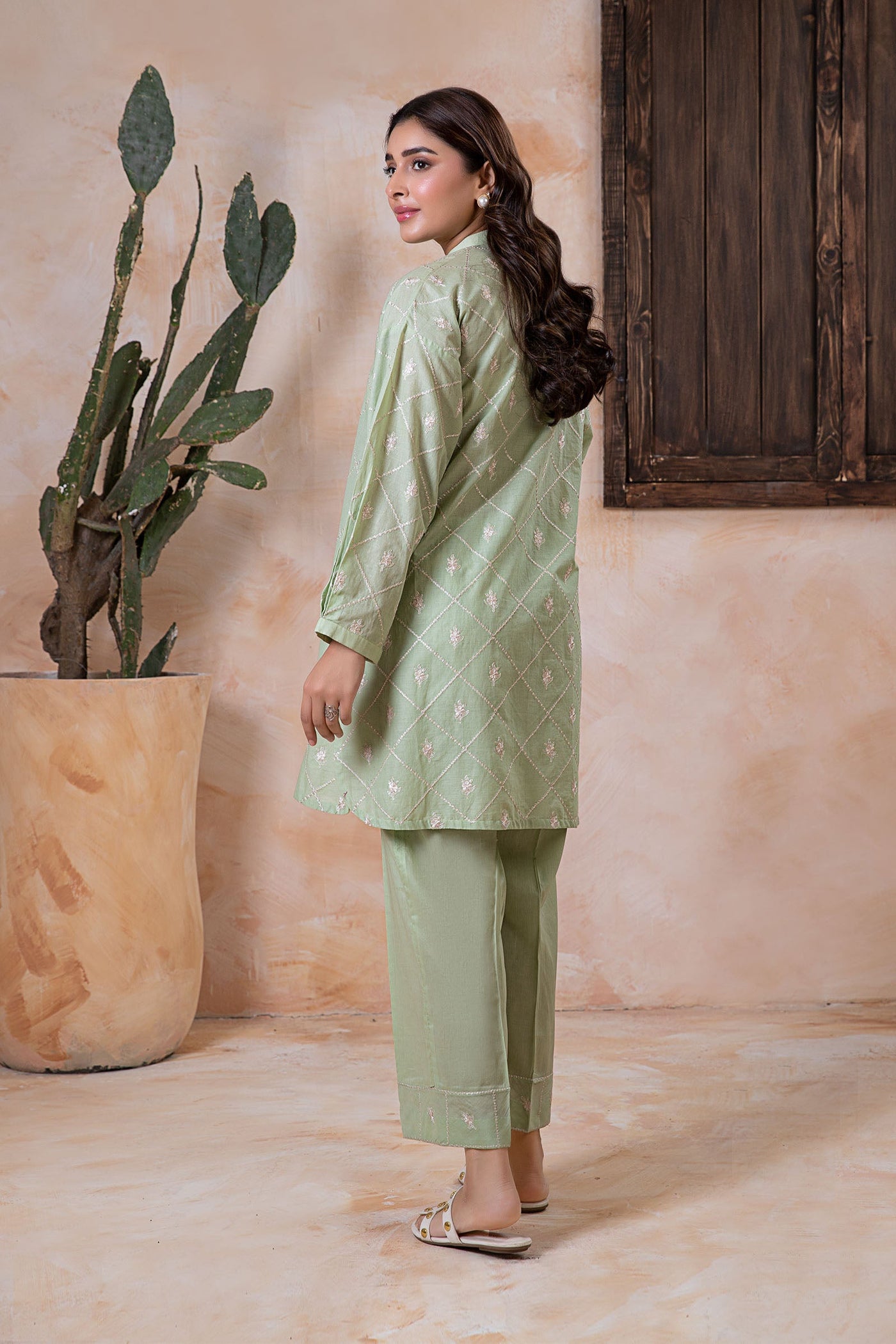 2 Piece Embroidered Lawn Suit | MB-EA24-21