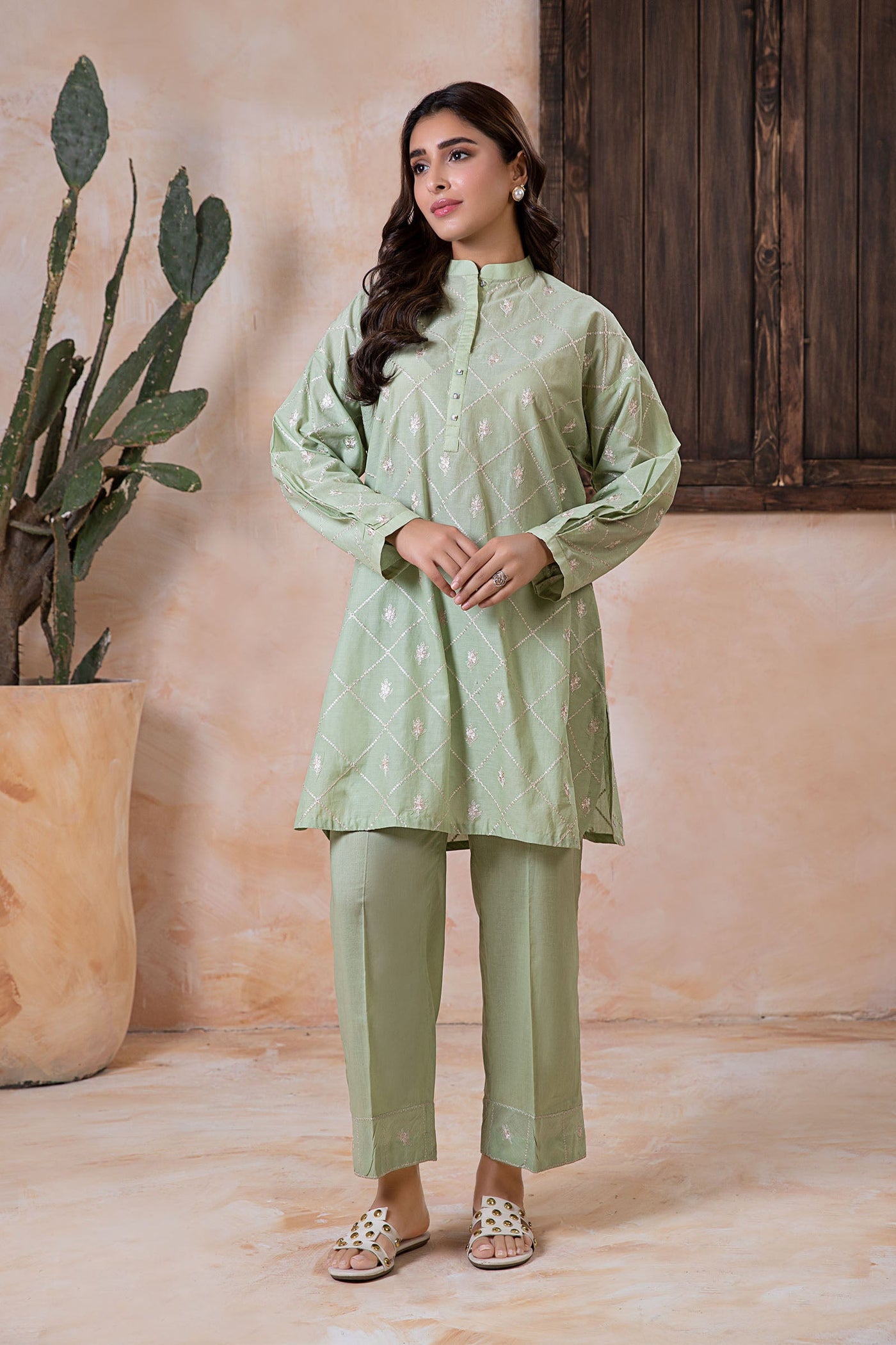 2 Piece Embroidered Lawn Suit | MB-EA24-21