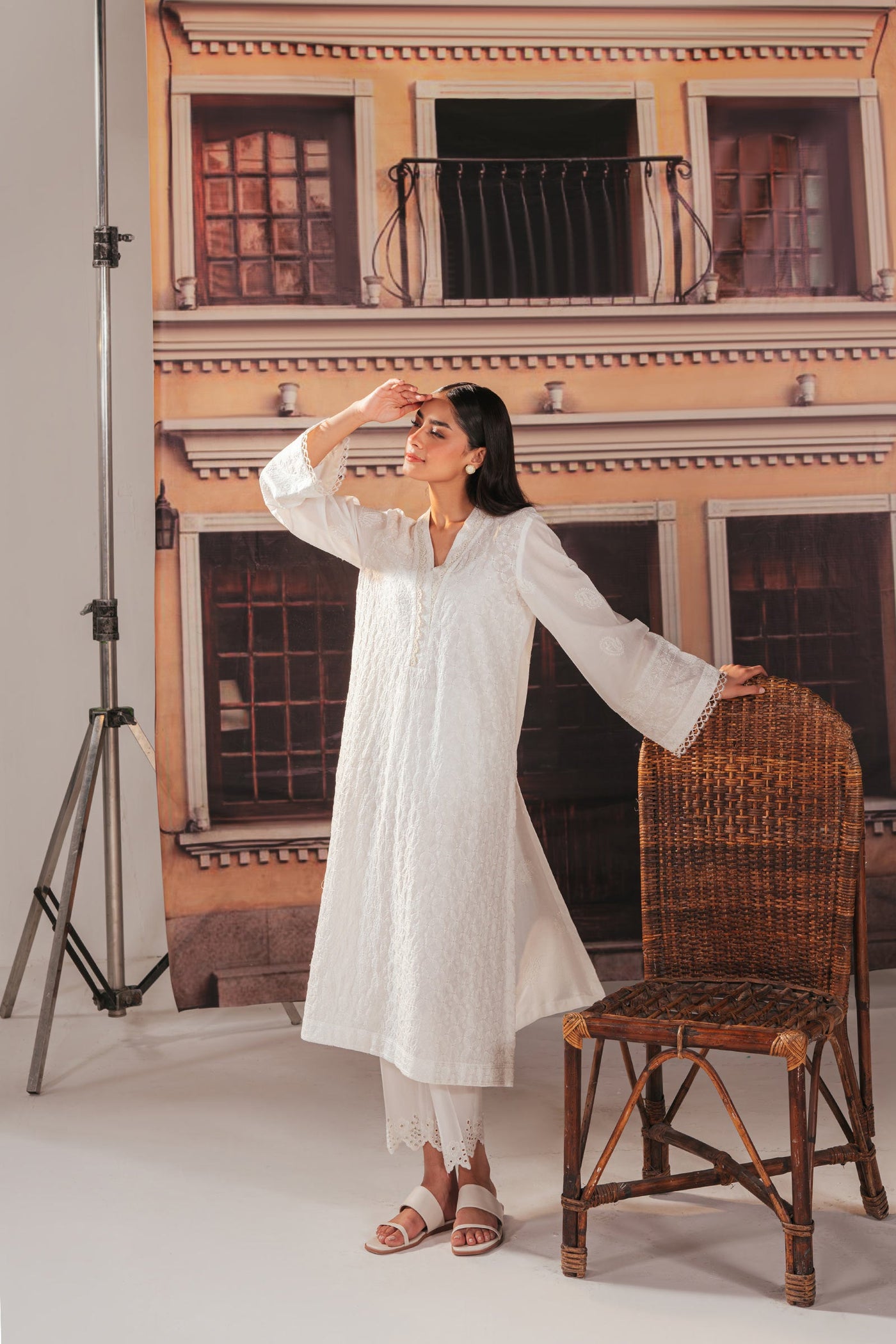 Embroidered Lawn Kurta | MB-EA24-22