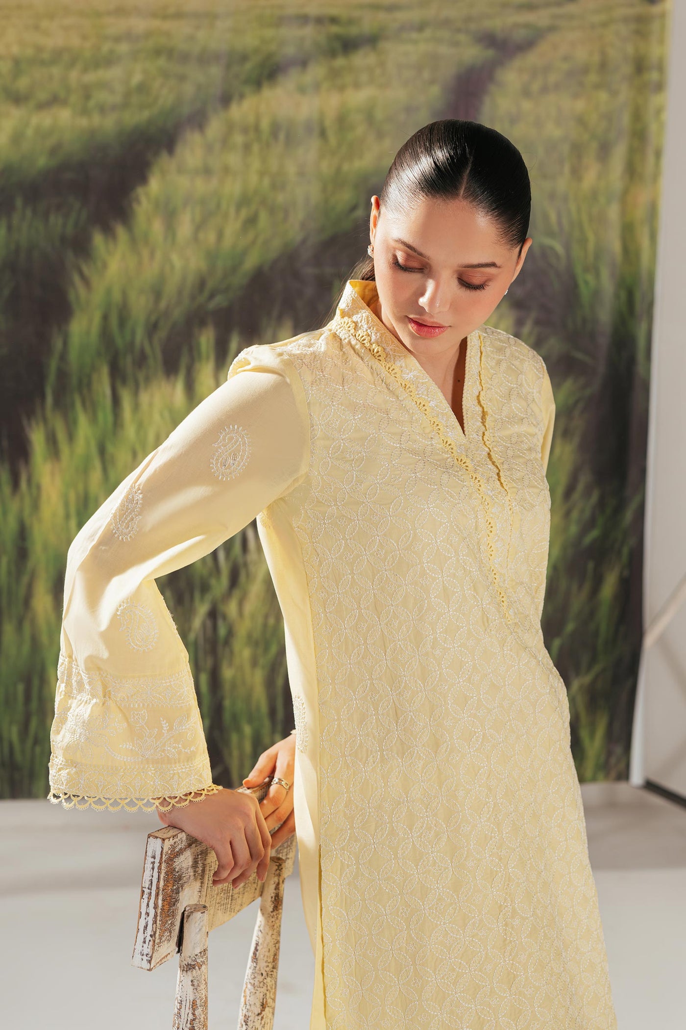 Embroidered Lawn Kurta | MB-EA24-22