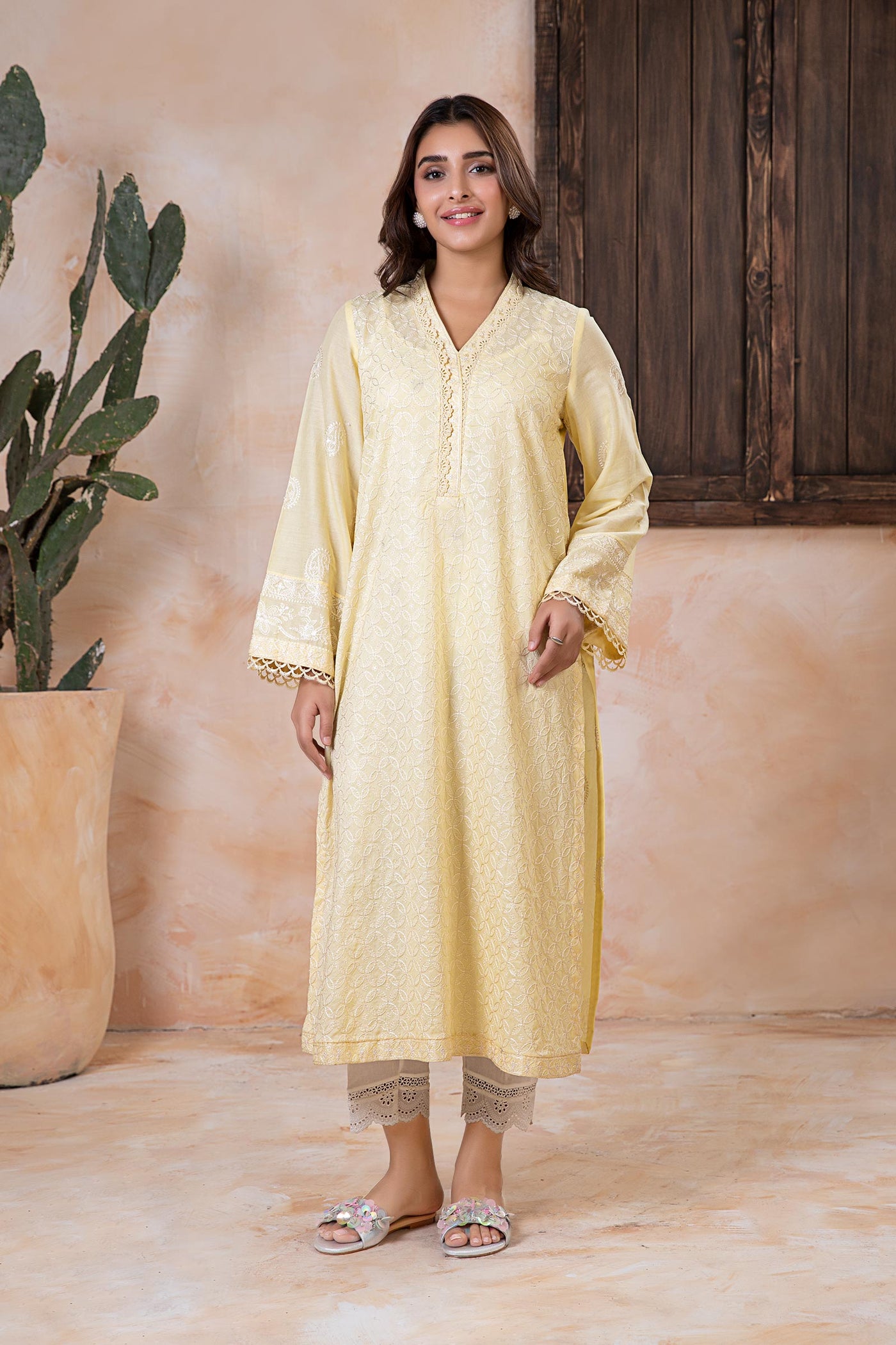 Embroidered Lawn Kurta | MB-EA24-22