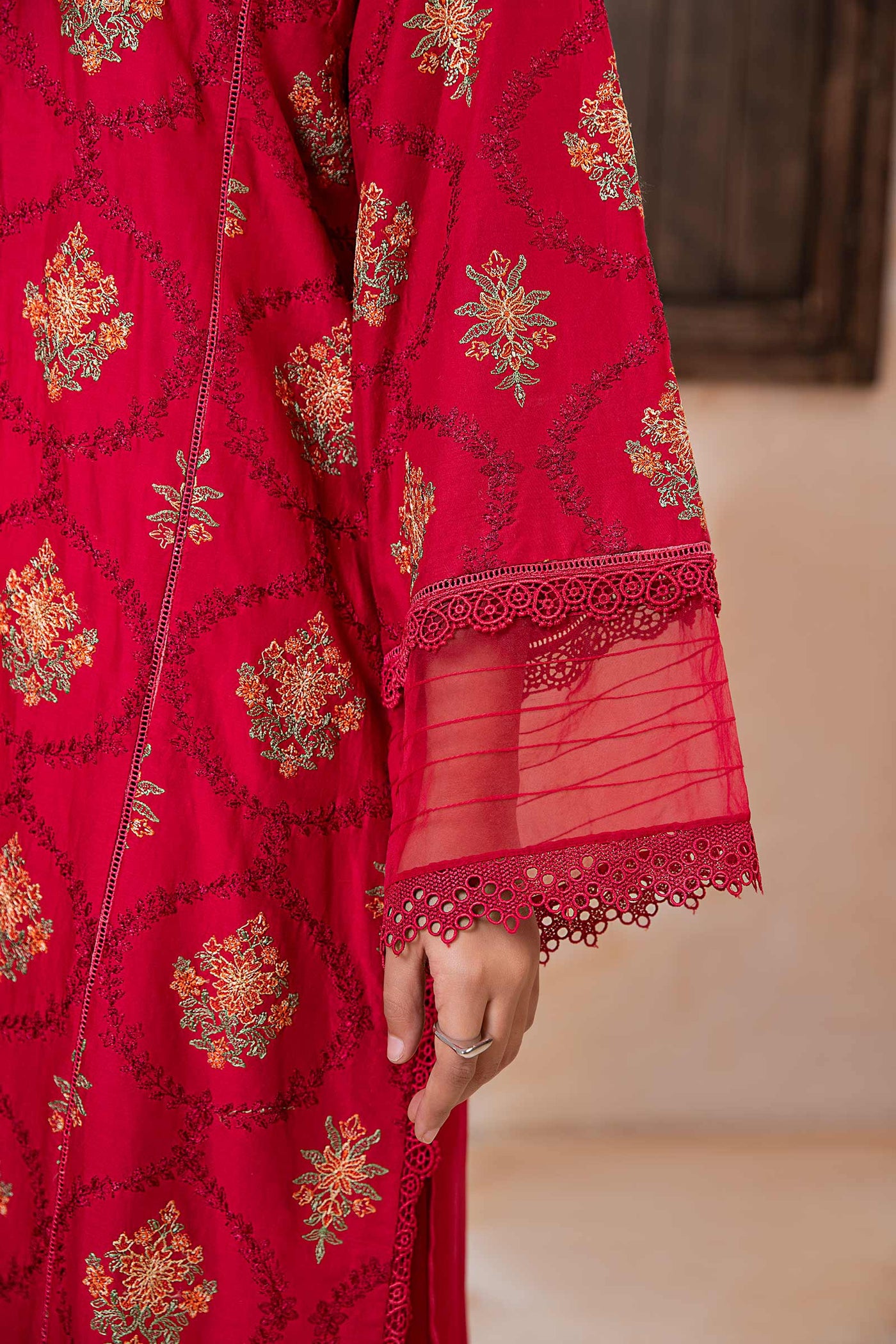 Embroidered Lawn Kurta | MB-EA24-43