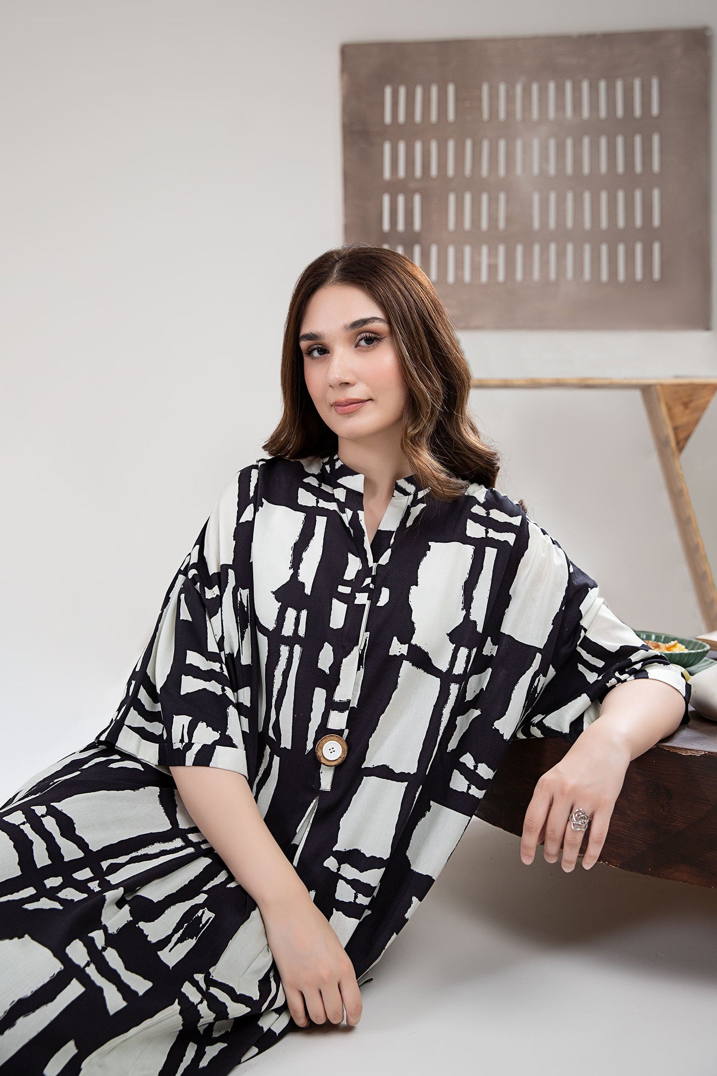 Printed Arabic Lawn Tunic | MB-EA24-90