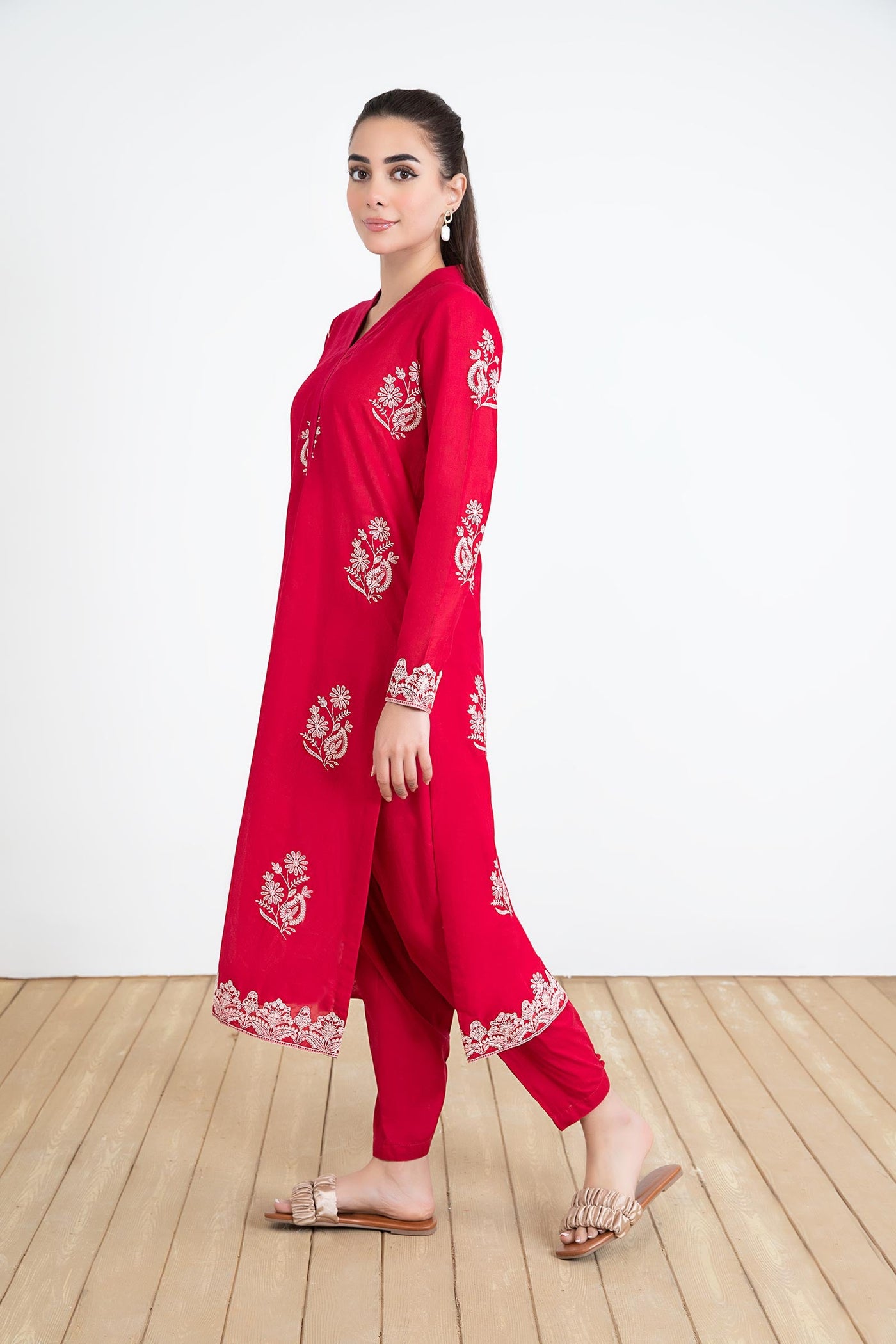 2 Piece Embroidered Lawn Suit | MB-EF24-54