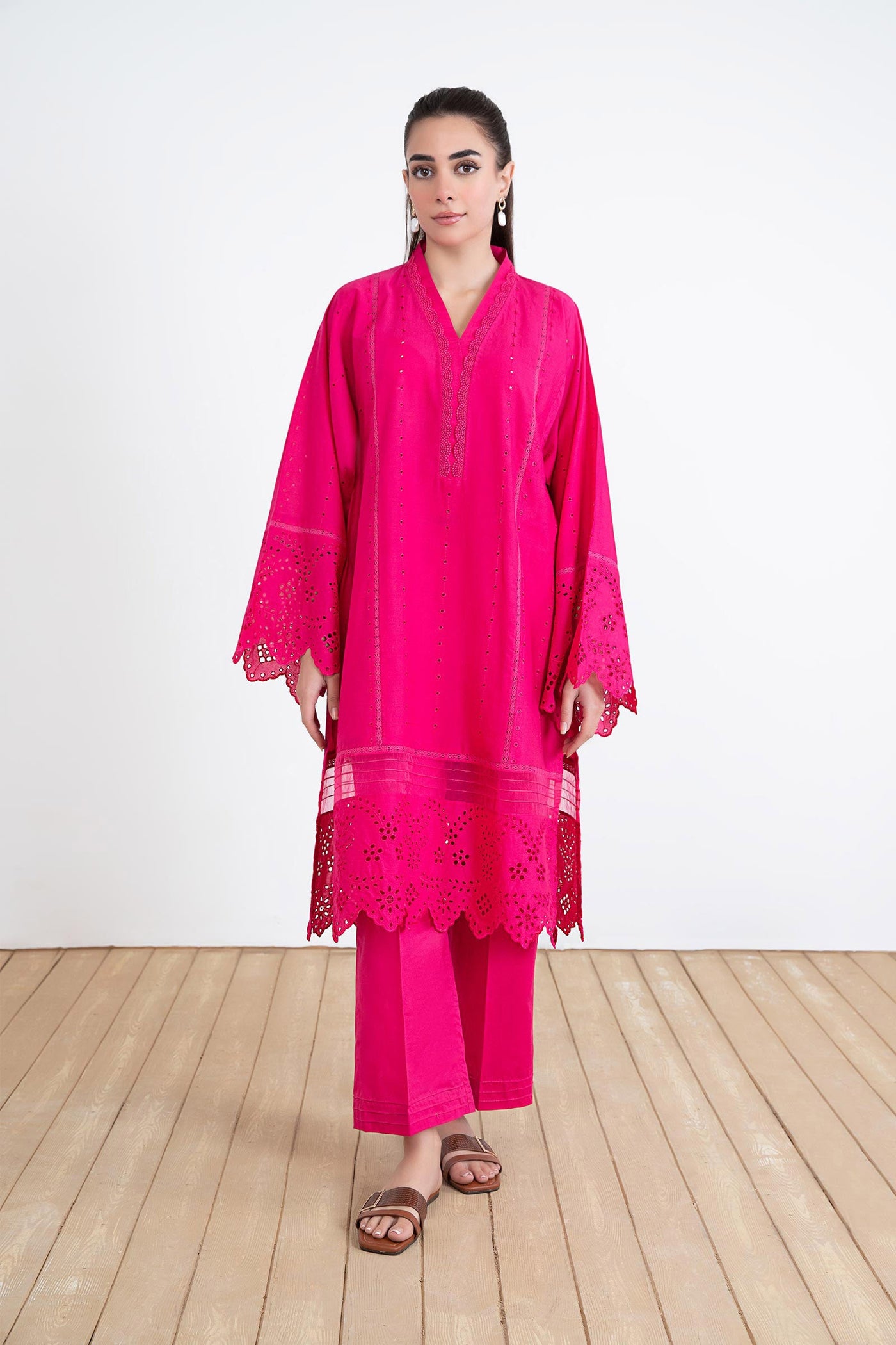 Embroidered Lawn Kurta MB EF24 62