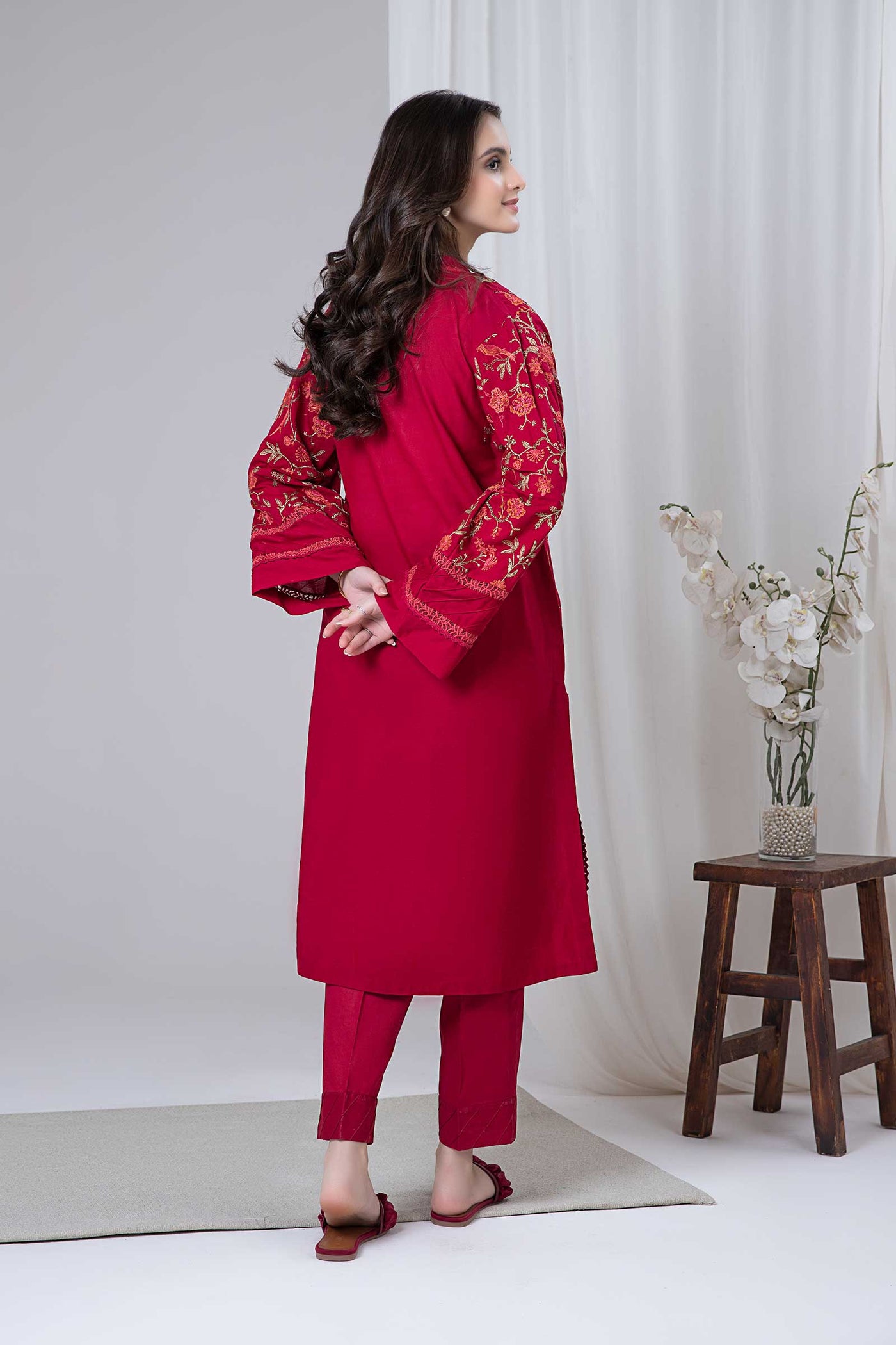 Embroidered Lawn Kurta | MB-EF24-153