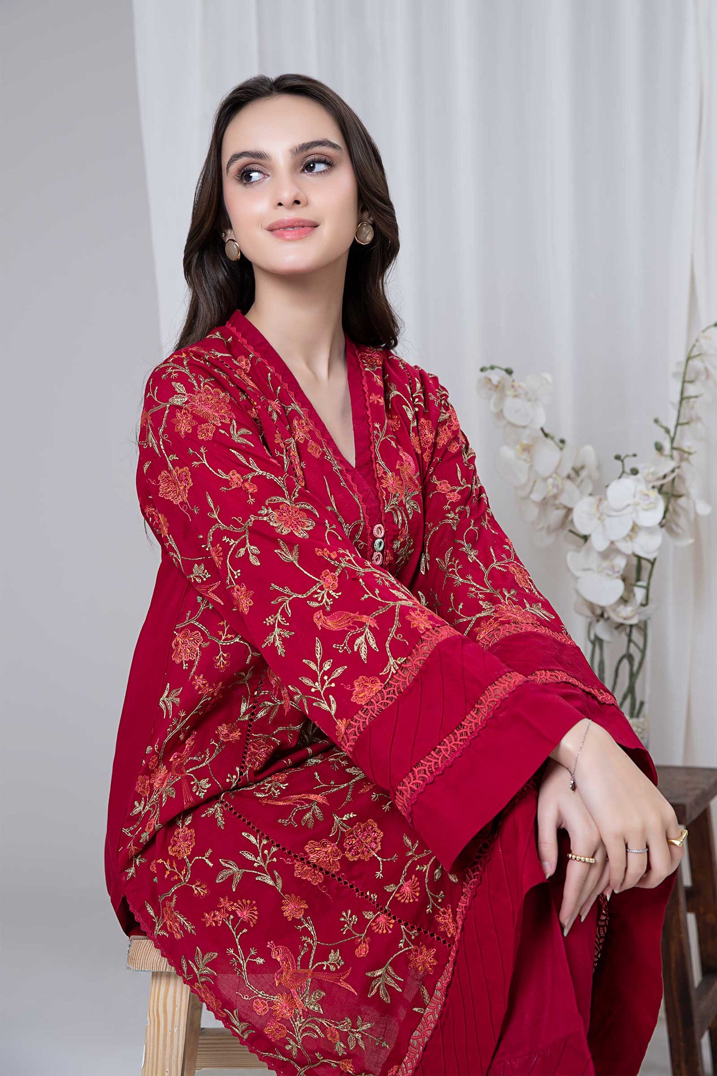 Embroidered Lawn Kurta | MB-EF24-153