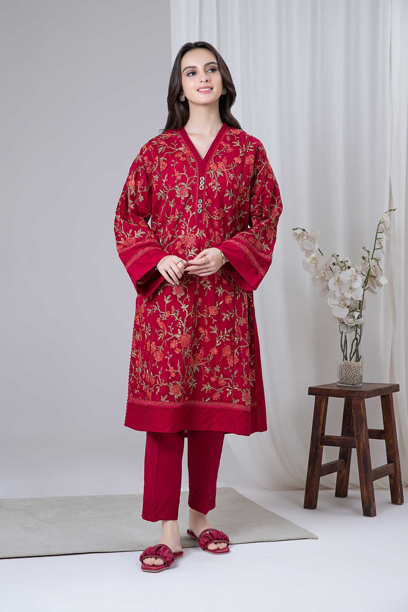 Embroidered Lawn Kurta | MB-EF24-153