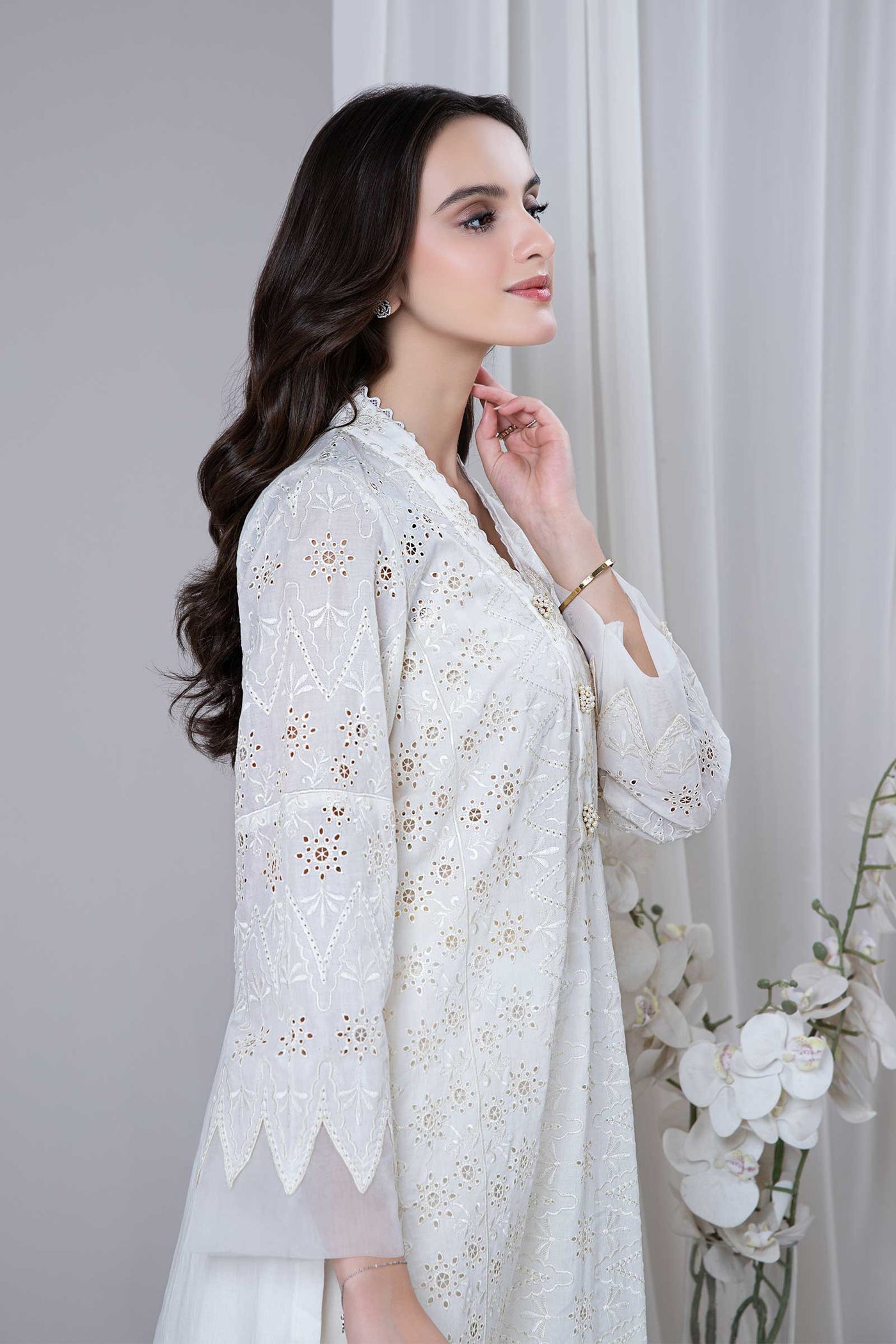 Embroidered Lawn Kurta | MB-EF24-38