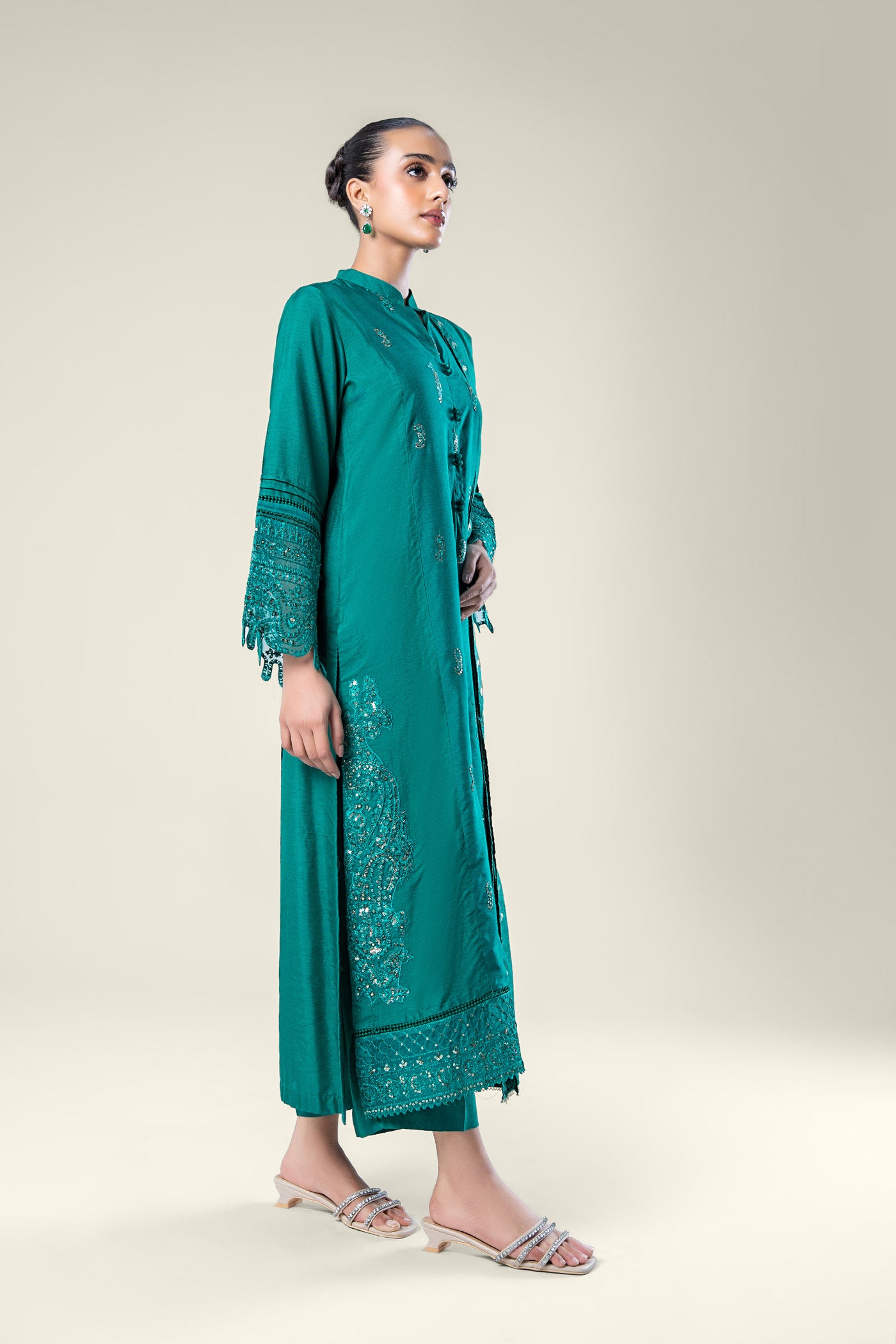 2 Pc Embroidered Khaddi Silk Suit | MB-WF24-21