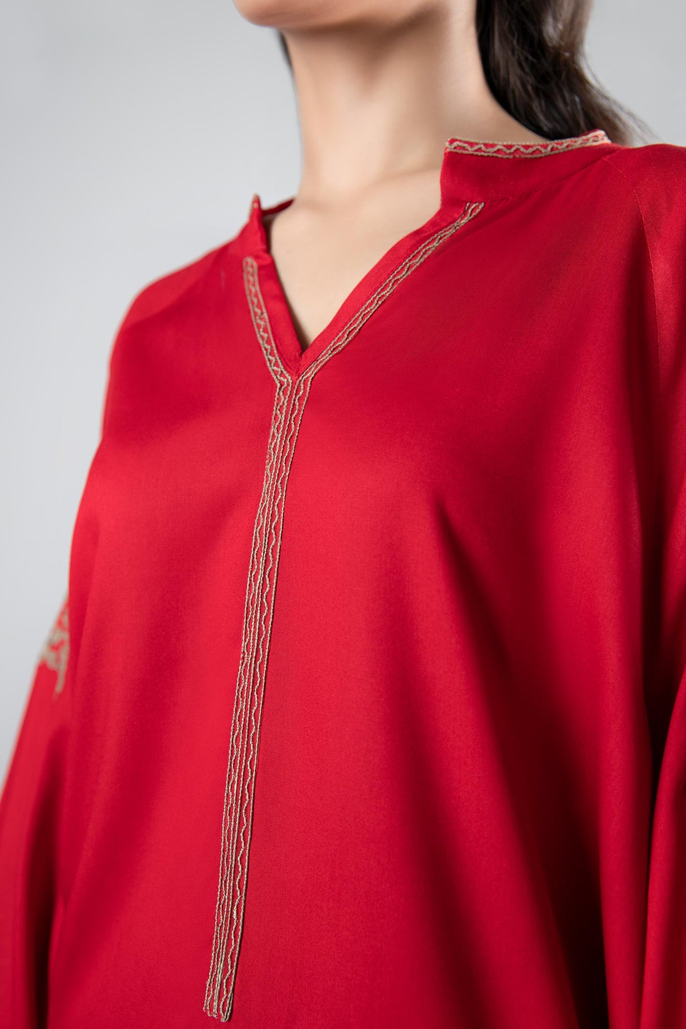 Embroidered Linen Shirt | MB-WS24-180