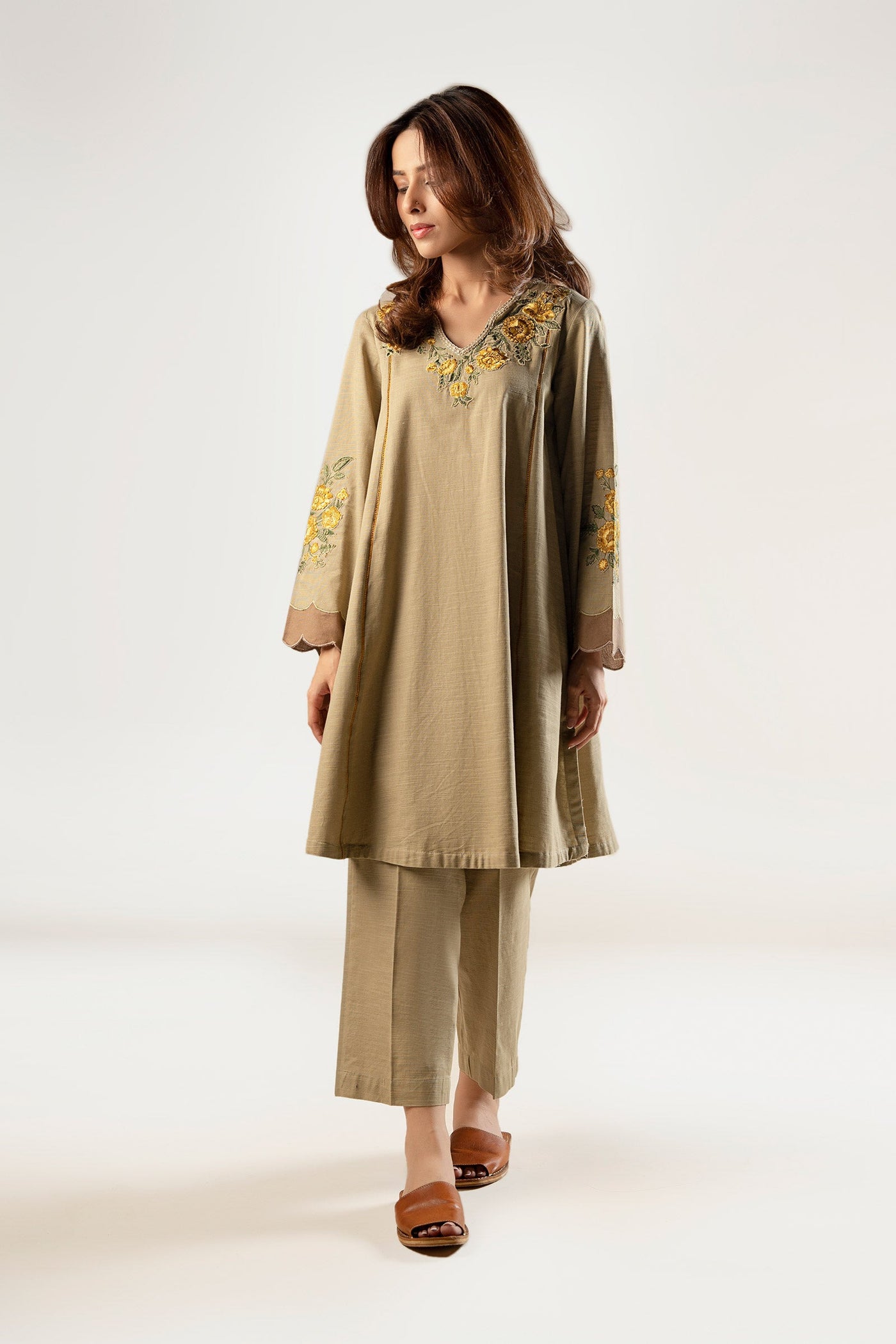 2 Pc Embroidered Khaddar Suit | MB-WS24-19