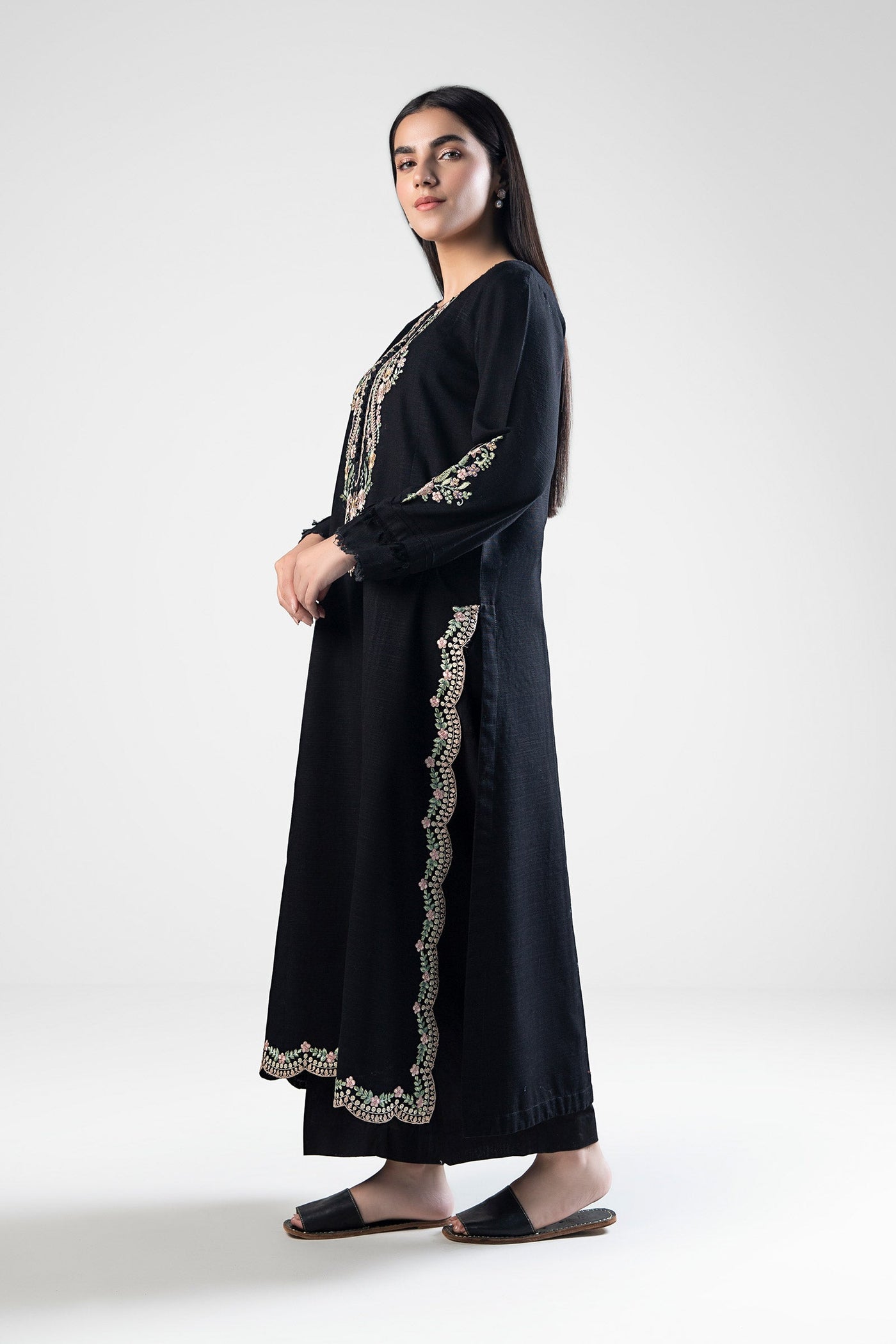 Embroidered Khaddar Shirt | MB-WS24-20