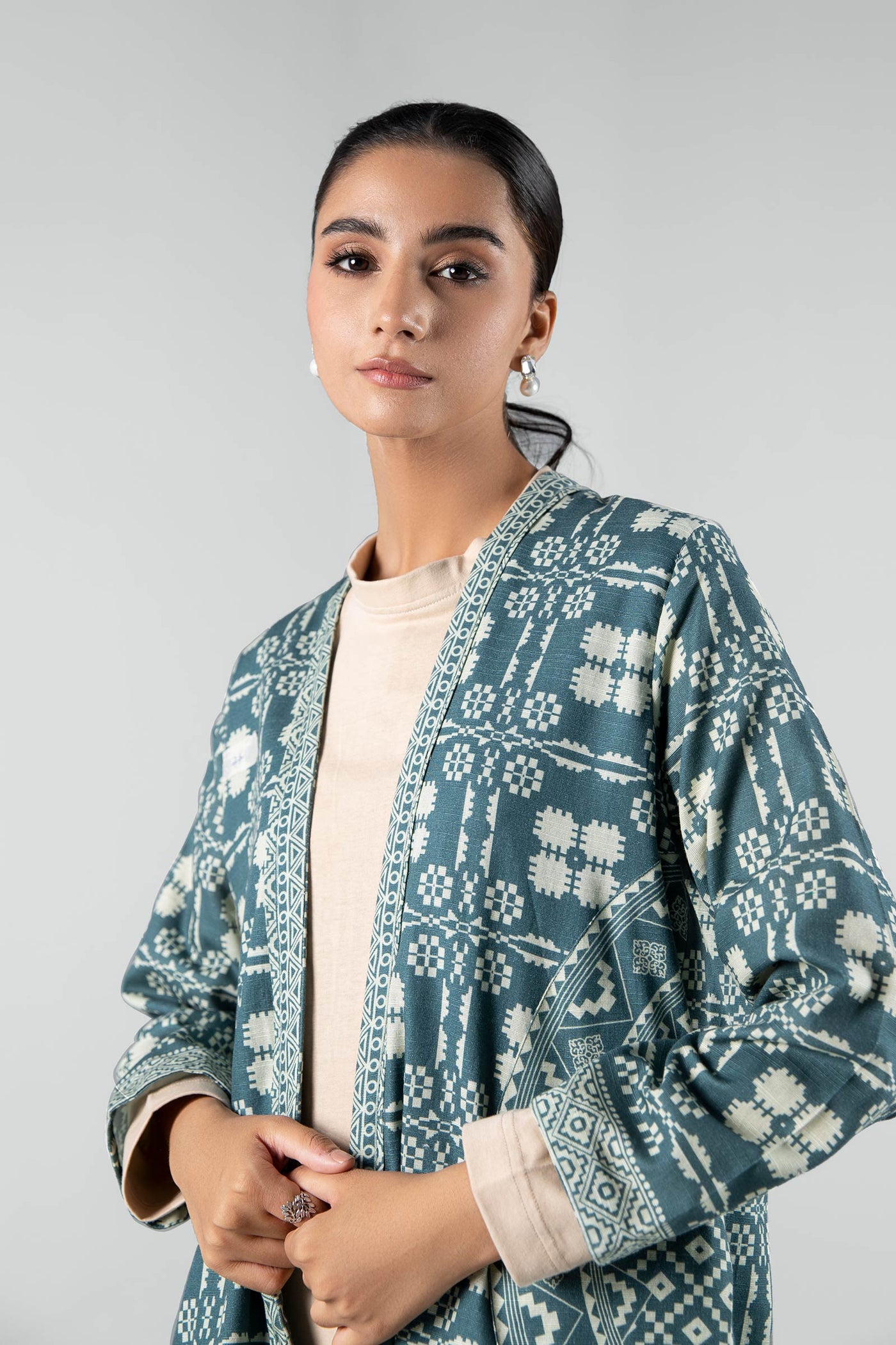 Printed Khaddar Kimono Jacket | MB-WS24-26