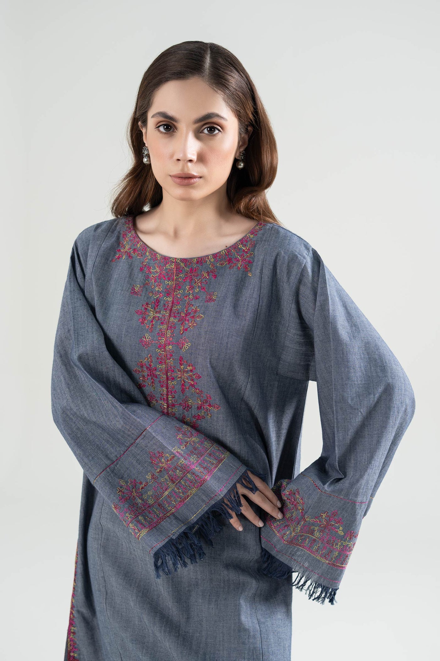 Embroidered Yarn Dyed Shirt | MB-WS24-32-B