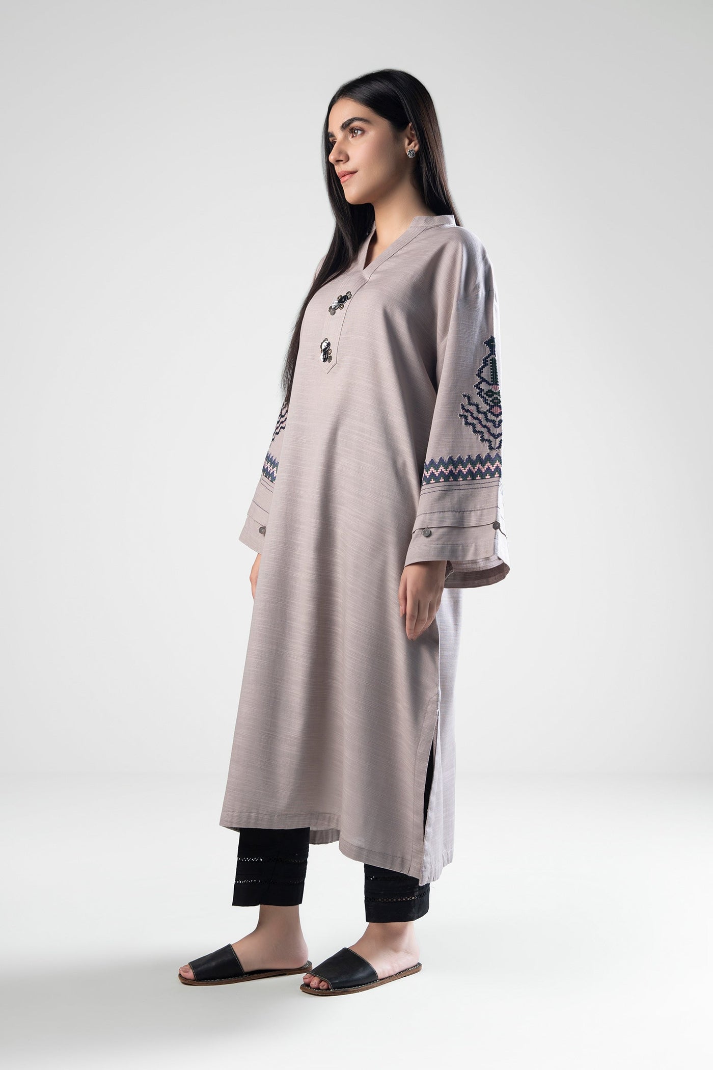 Embroidered Khaddar Shirt | MB-WS24-36